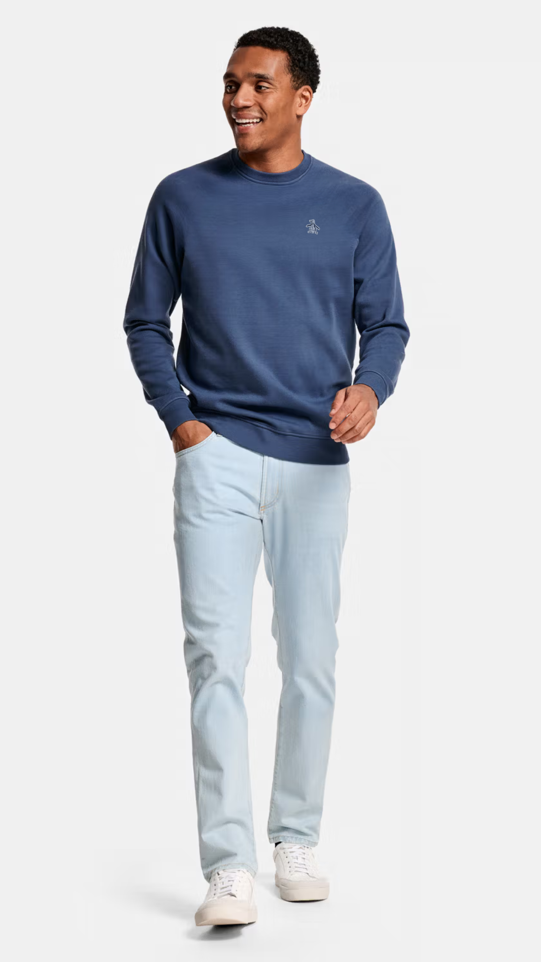 CREW NECK SWEATSHIRT W. STICKER PETE